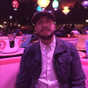 Meet your Posher, Josue